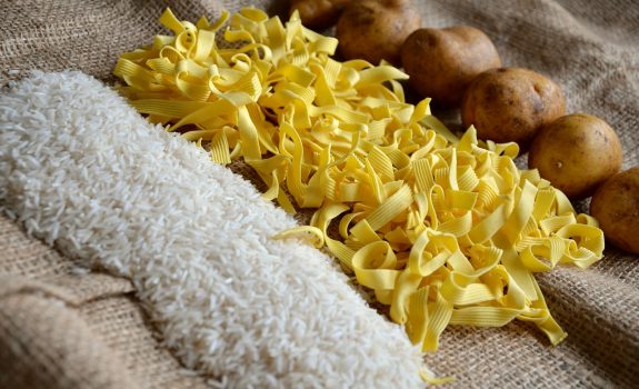 Wat is het gezondst: rijst, pasta of aardappelen?